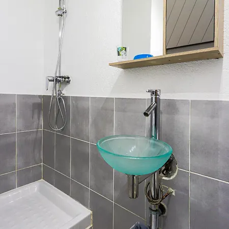 Holiday La Cigale By Interhome Nizza